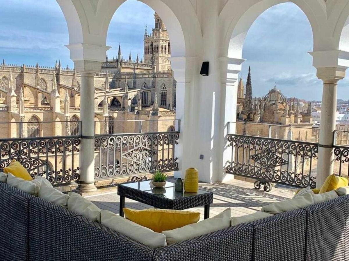 Isg Apartments The Most Exclusive Apartment In Sevillaparking Exterior foto