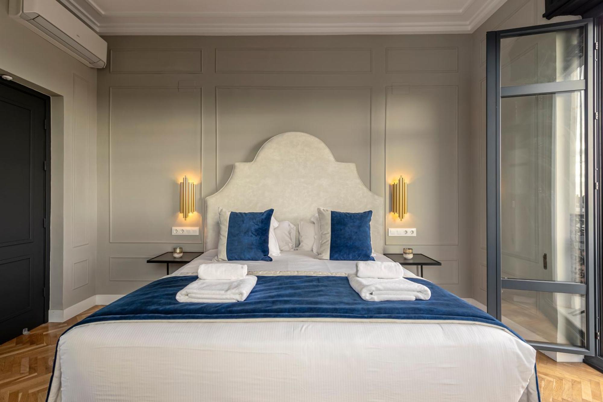 Isg Apartments The Most Exclusive Apartment In Sevillaparking Exterior foto