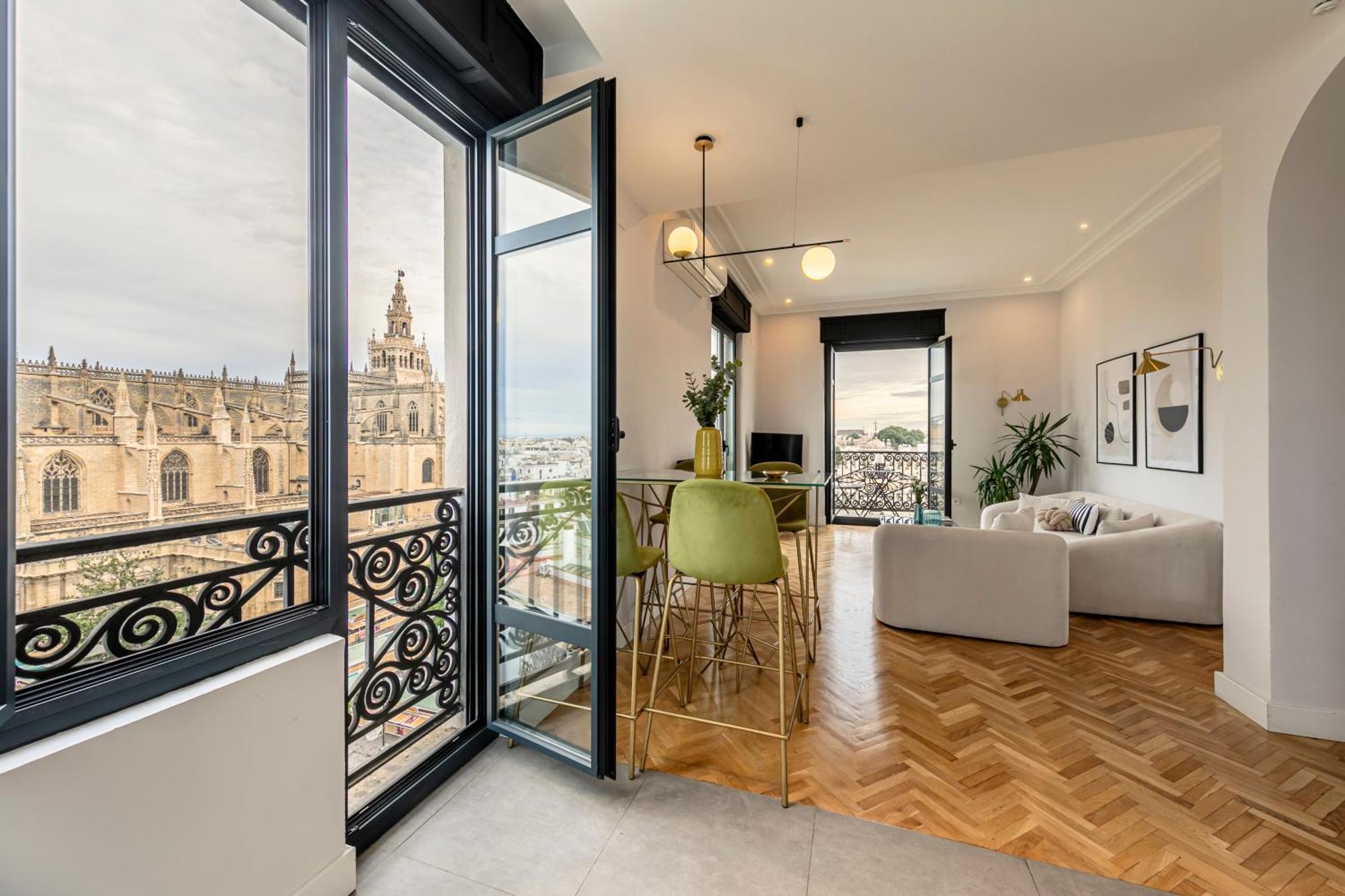 Isg Apartments The Most Exclusive Apartment In Sevillaparking Exterior foto